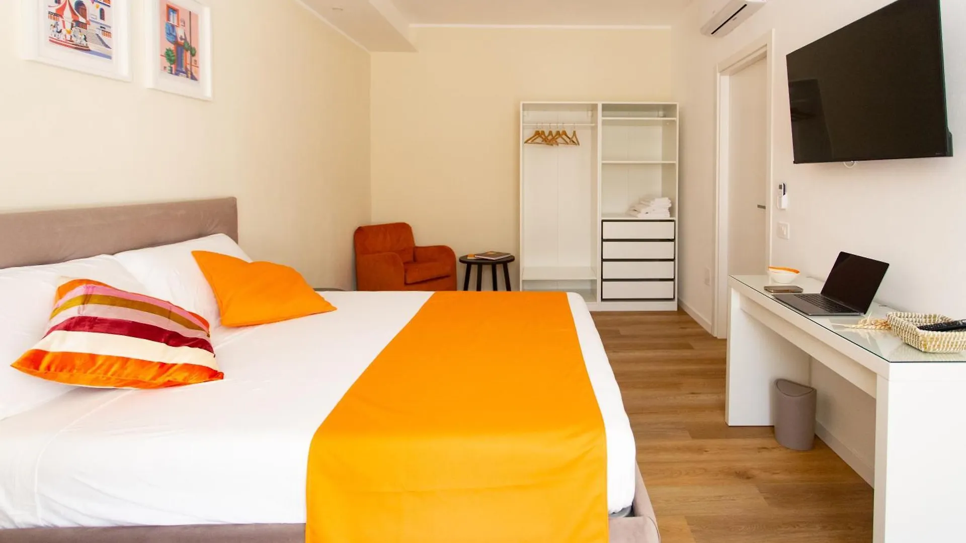 Penzion Cagliari Essence - Boutique Stay In The Heart Of Cagliari Itálie